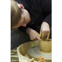 Drehen auf der Töpferscheibe Kurs 1