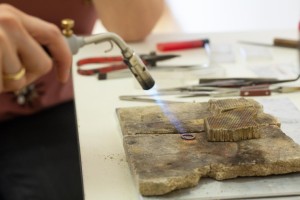 Feine Glanzstücke: Schmuckgestaltung